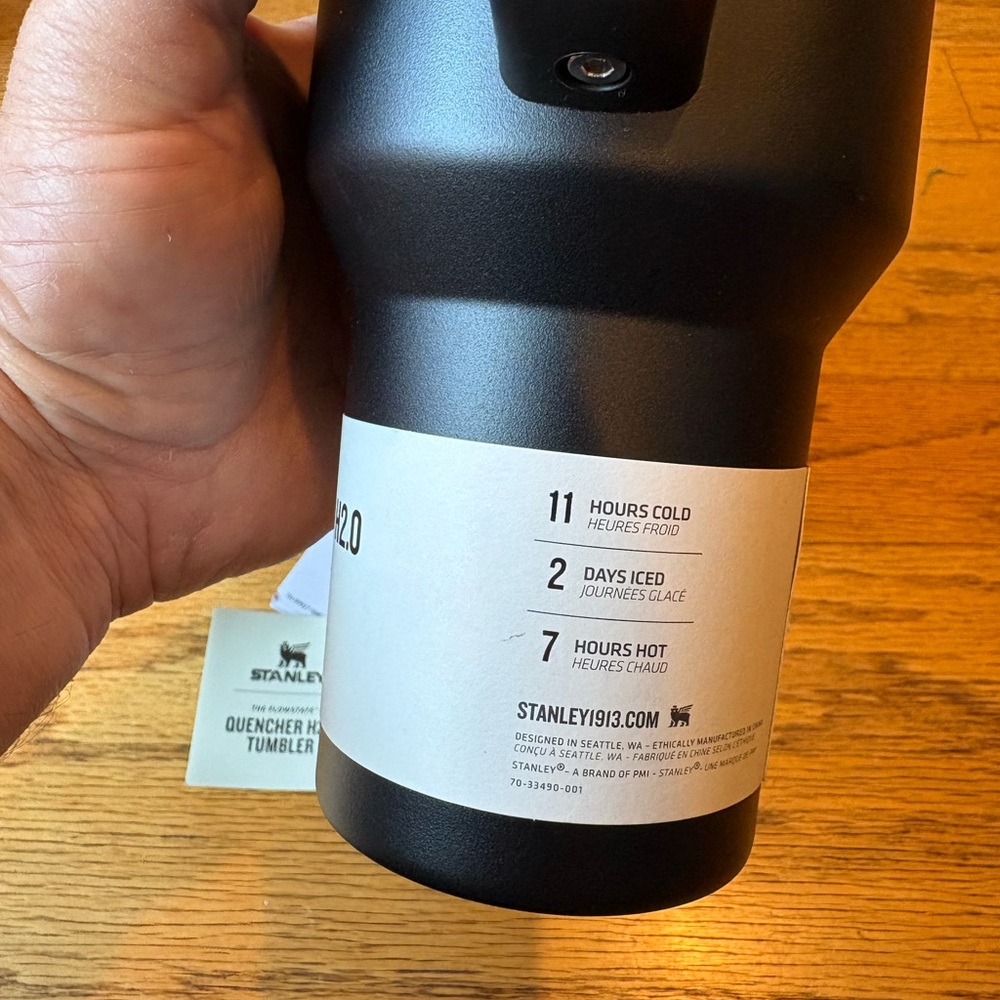 Stanley 40oz Quencher H2.0 Black Tumbler - Picture 7 of 8